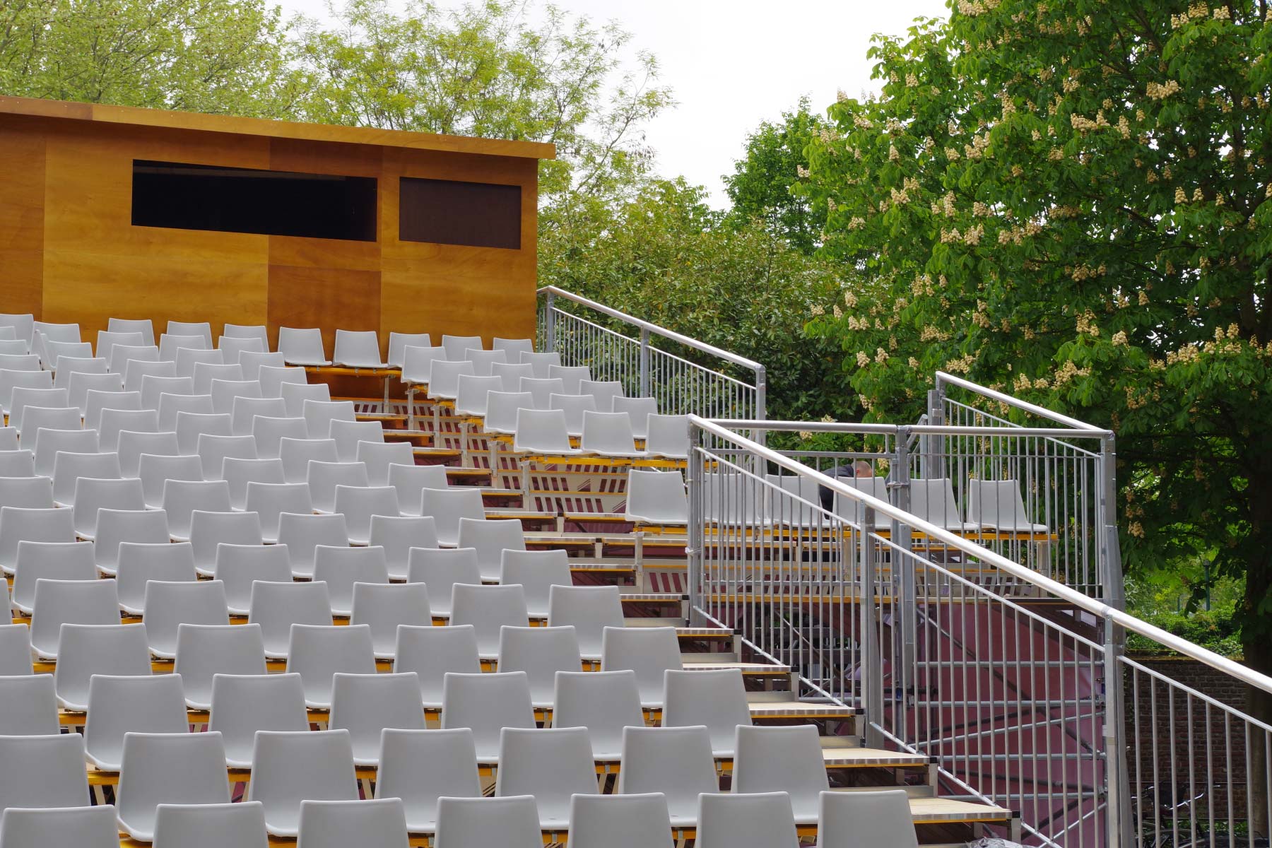 Bender Tribünen, Bühnen und Stadien für Kultur Veranstaltungen Events423